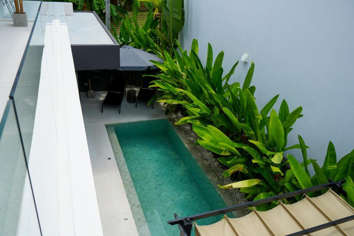 Aileen * Phuket